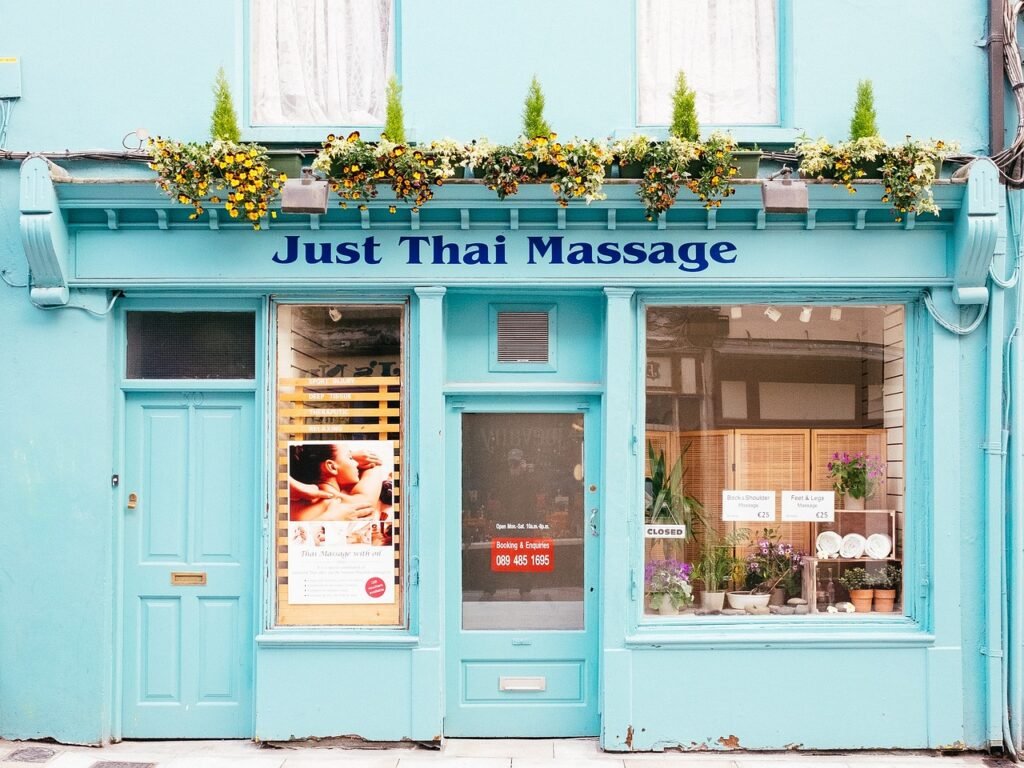 thai massage, massage, wellness-2371842.jpg